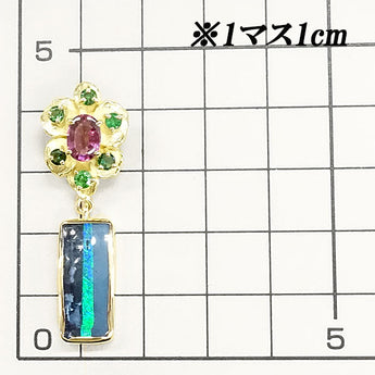 桐山勇三 ボルダーオパール ペンダントトップ 6.57ct ガーネット K18YG 花 フラワー 植物 ボタニカル 梨地 マット ツヤ消し 作家 デザイナー | 18金 豪華 個性的 かわいい おしゃれ【SH116523】