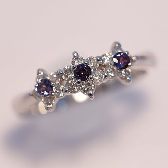 Alexandrite ring with diamonds, Pt900, flower, plant, botanical design [Pre-owned] [901871]