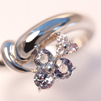Alexandrite ring with pink diamonds, Pt900, flower, plant, botanical design [Pre-owned] [Product Number: 901951]